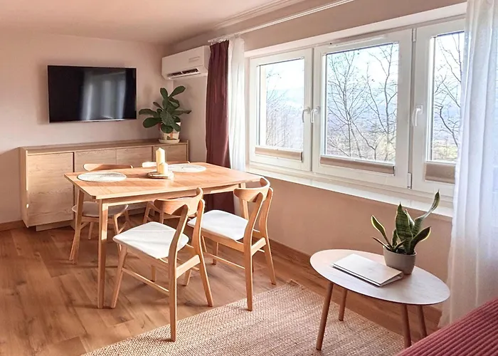 Apartament Przy Czerwonym Szlaku - The Red Trail Wegierska Gorka