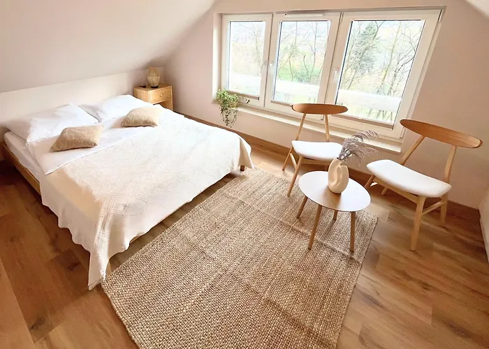 Apartment Przy Czerwonym Szlaku - The Red Trail Wegierska Gorka